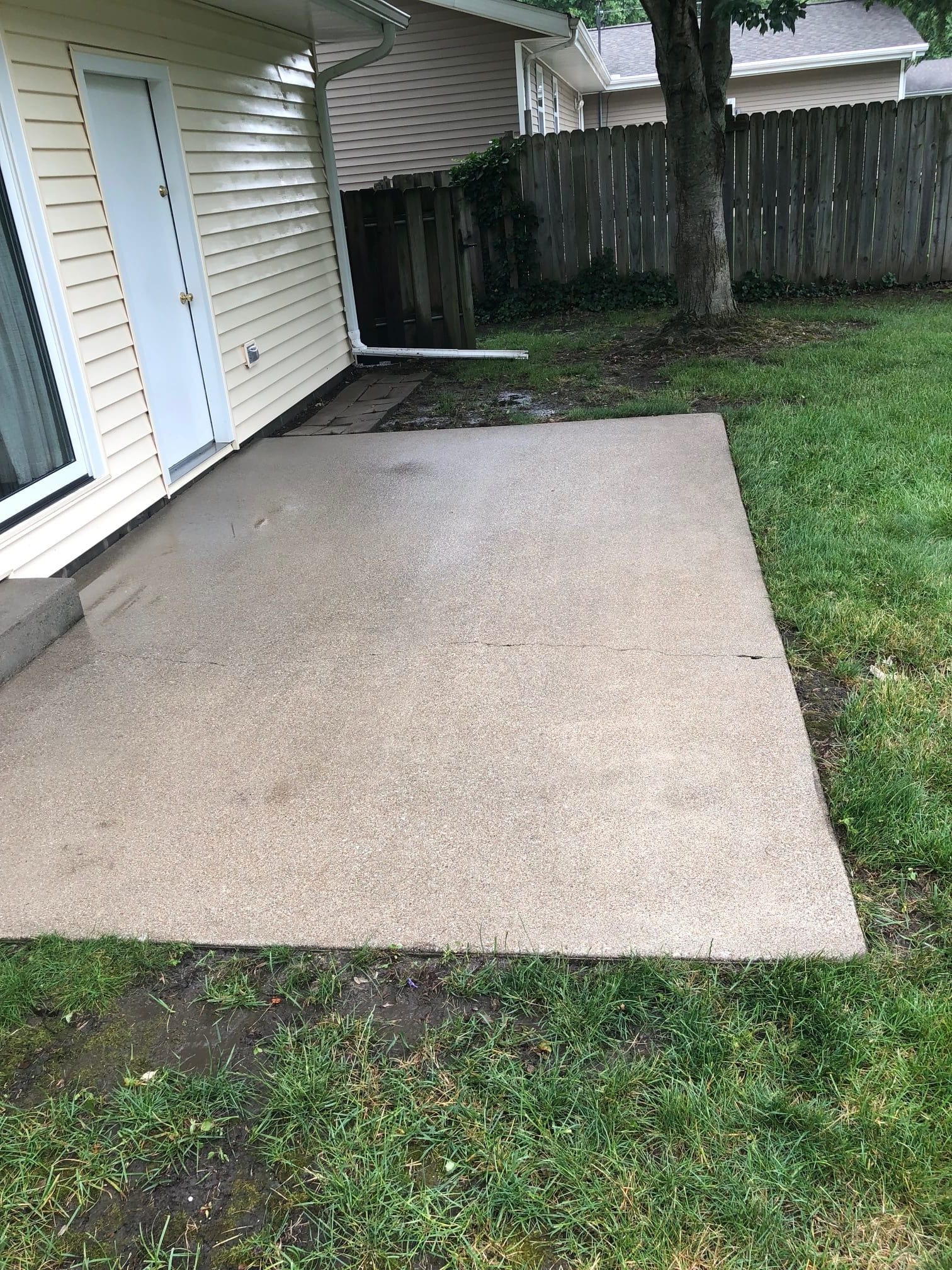 Terrasse propre &ndash; apr&egrave;s haute pression Mr Lave Vitre